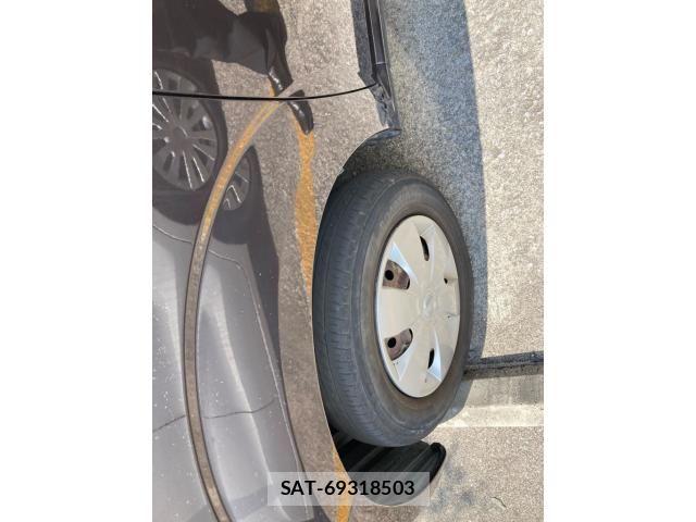 Nissan MOCO 2011-11 8230913-4