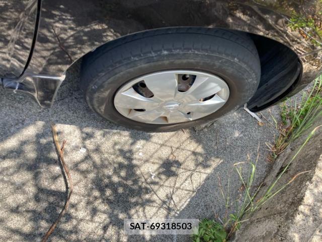 Nissan MOCO 2011-11 8230913-6