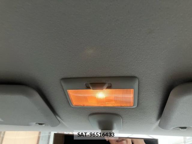 Nissan MOCO 2011-11 8230903-19