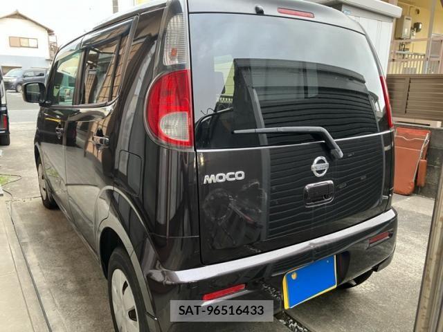 Nissan MOCO 2011-11 8230903-4