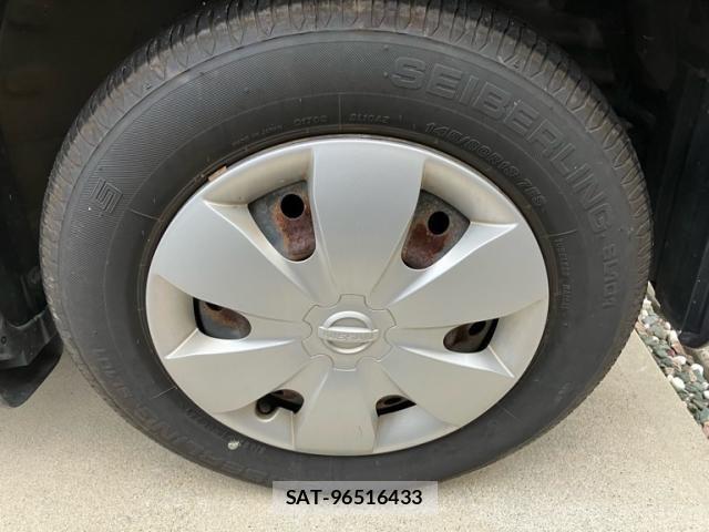 Nissan MOCO 2011-11 8230903-6