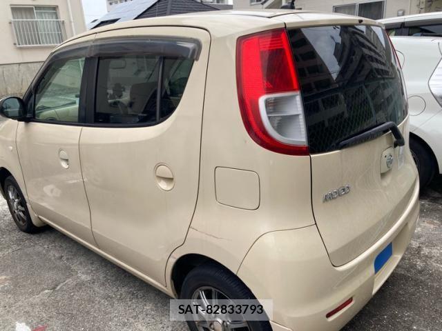Nissan MOCO 2006-03 8245968-4