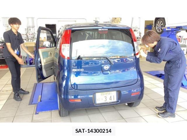 Nissan MOCO 2009-01 8315575-1