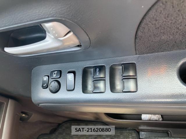 Nissan MOCO 2008-02 8315571-15