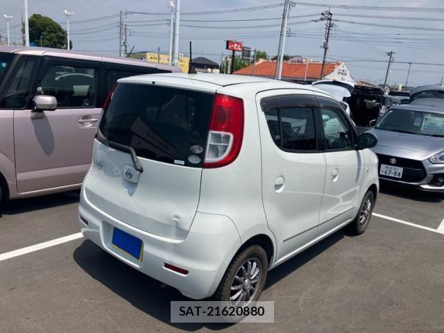 Nissan MOCO 2008-02 8315571-3