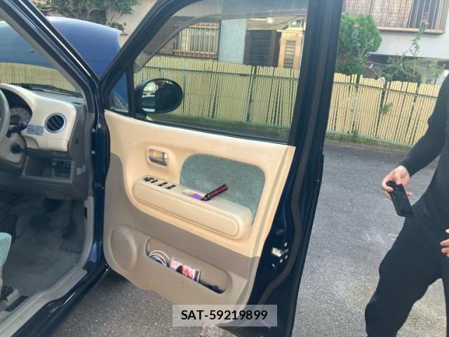 Nissan MOCO 2008-07 8315578-13