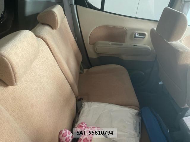 Nissan MOCO 2008-06 8315579-6
