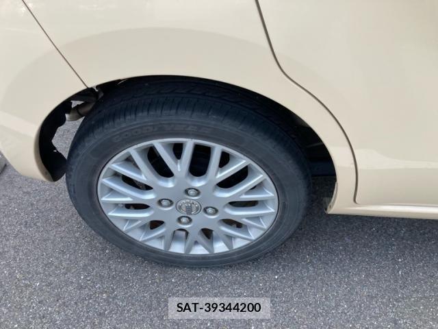 Nissan MOCO 2009-09 8315574-3