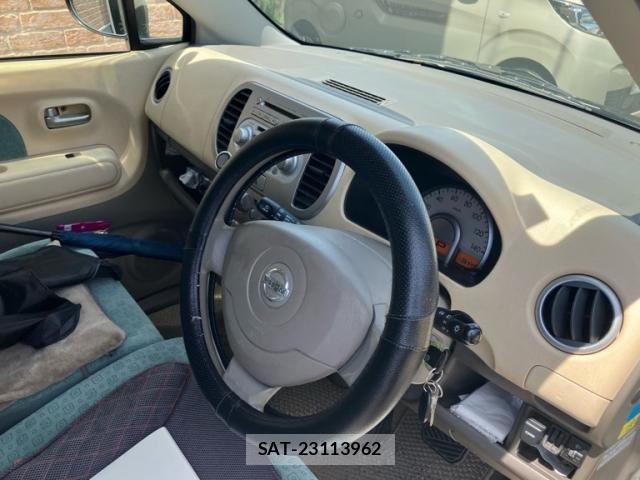 Nissan MOCO 2008-09 8315583-12