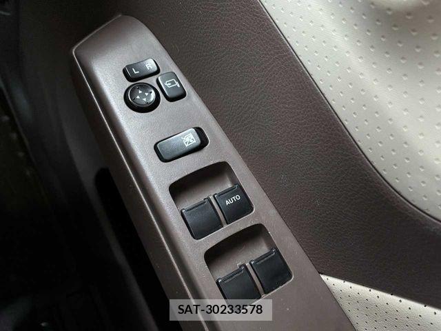 Nissan MOCO 2015-08 8315561-9