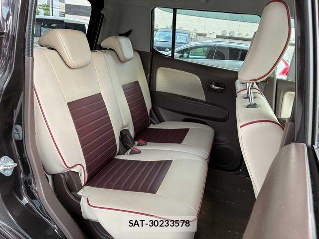 Nissan MOCO 2015-08 8315561-13