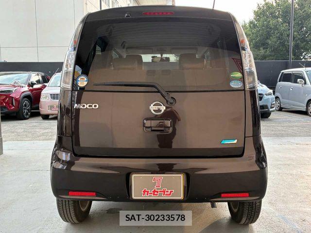 Nissan MOCO 2015-08 8315561-22