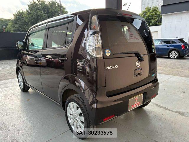 Nissan MOCO 2015-08 8315561-23