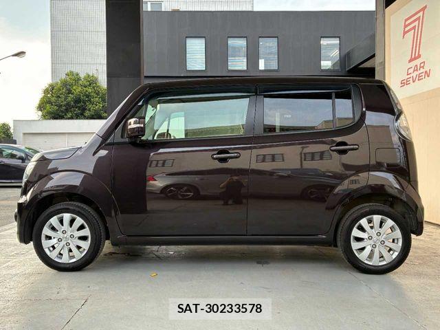 Nissan MOCO 2015-08 8315561-24