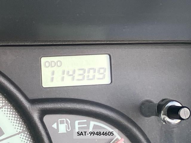 Nissan MOCO 2004-07 8315581-13