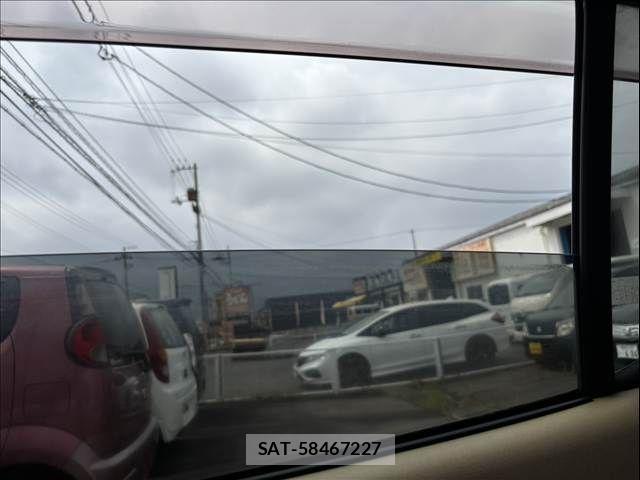 Nissan MOCO 2007-09 8336864-29
