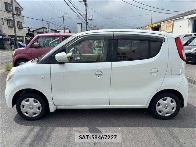 Nissan MOCO 2007-09 8336864-6