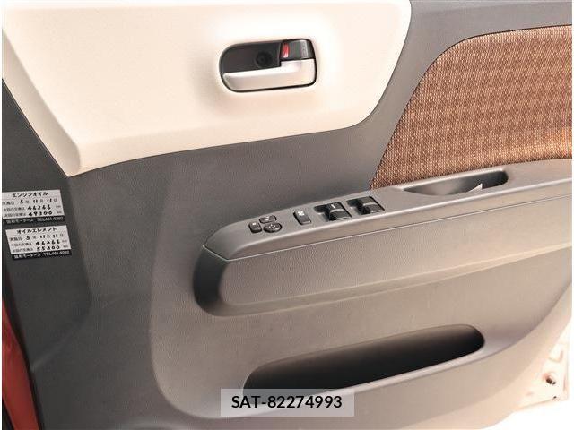 Nissan MOCO 2014-11 8355014-4