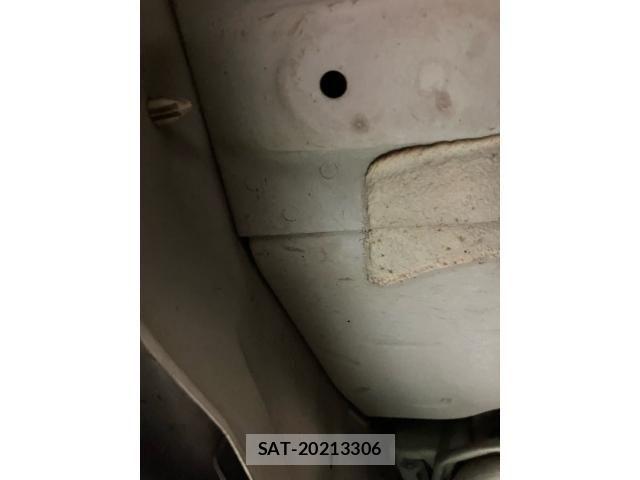 Nissan MOCO 2009-09 8355015-21