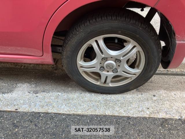 Nissan MOCO 2006-06 8355017-8