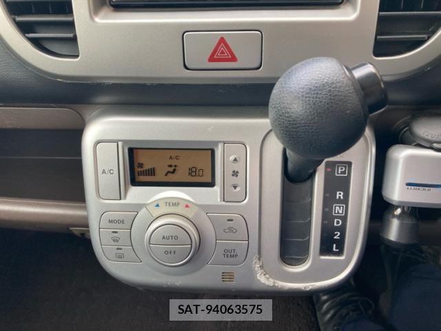 Nissan MOCO 2010-02 8367155-17