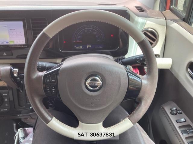 Nissan MOCO 2014-10 8367148-13