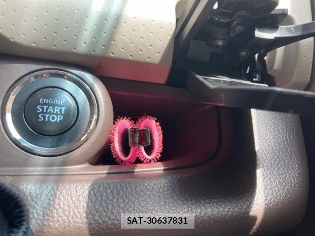 Nissan MOCO 2014-10 8367148-14