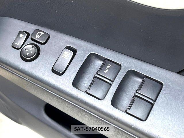 Nissan MOCO 2012-02 8367145-4