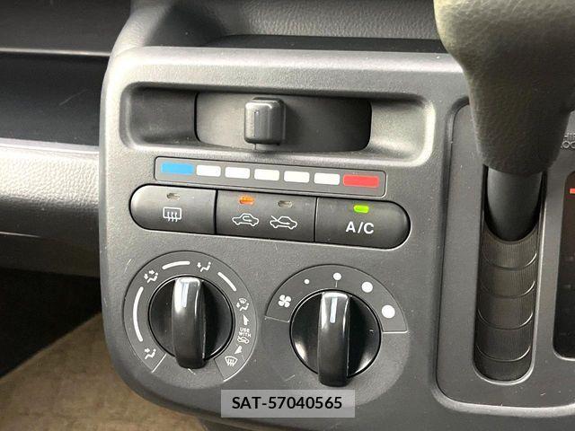 Nissan MOCO 2012-02 8367145-5