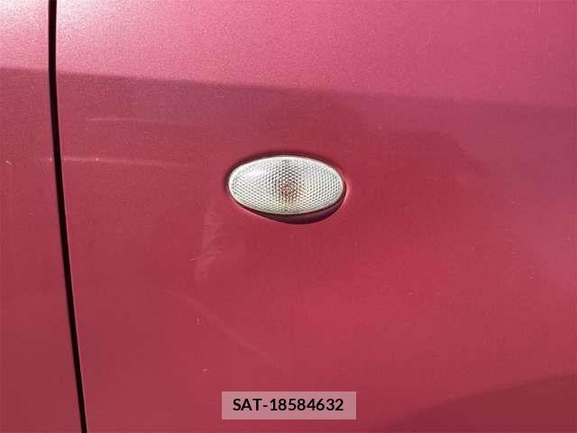 Nissan MOCO 2008-01 8367153-11
