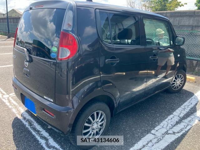 Nissan MOCO 2012-04 8367154-3