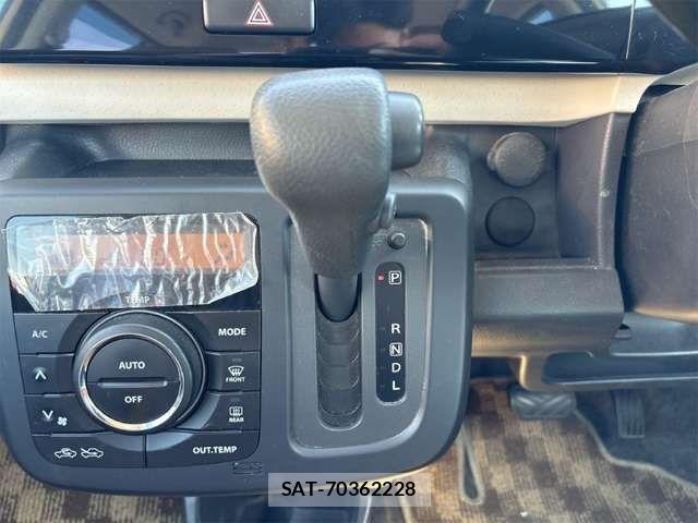 Nissan MOCO 2012-03 8367150-10