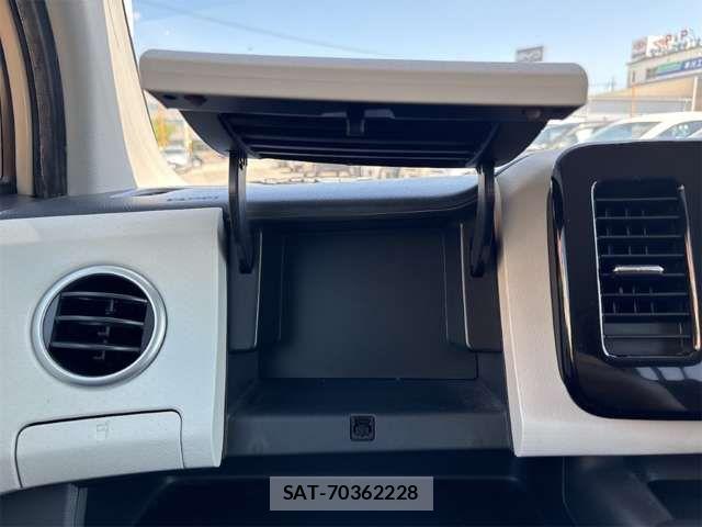 Nissan MOCO 2012-03 8367150-8