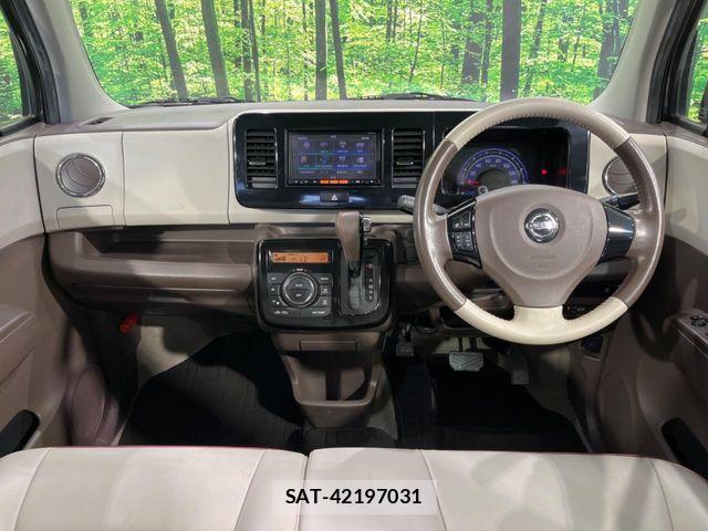 Nissan MOCO 2014-02 8367142-1
