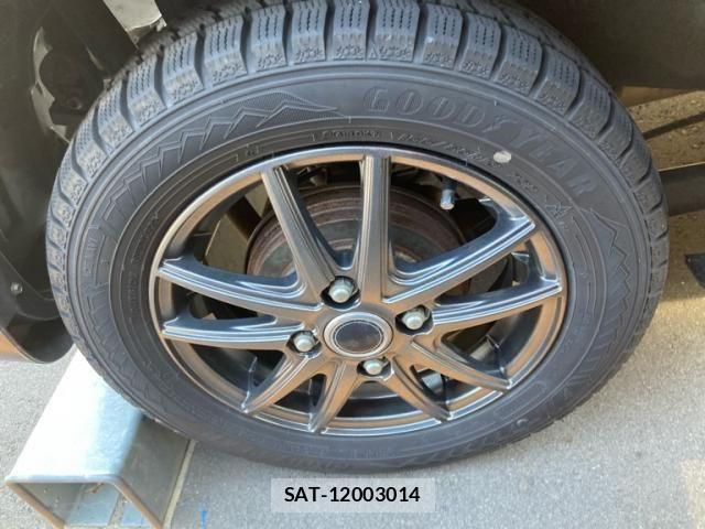 Nissan MOCO 2010-12 8371885-5