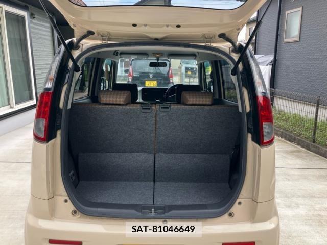 Nissan MOCO 2011-08 8371887-9