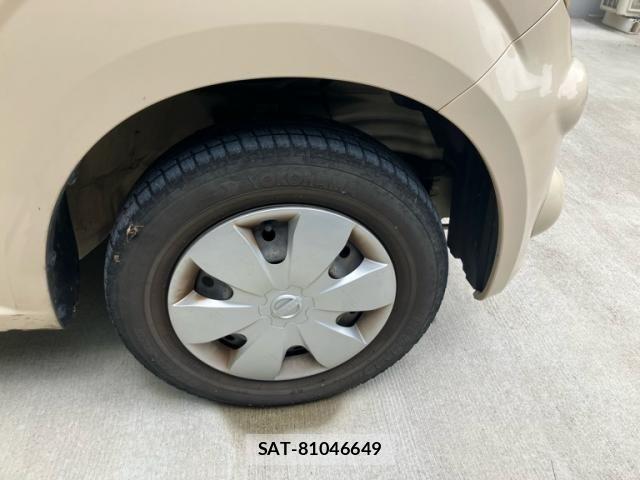 Nissan MOCO 2011-08 8371887-6