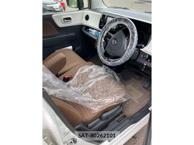 Nissan MOCO 2014-11 8413713-11