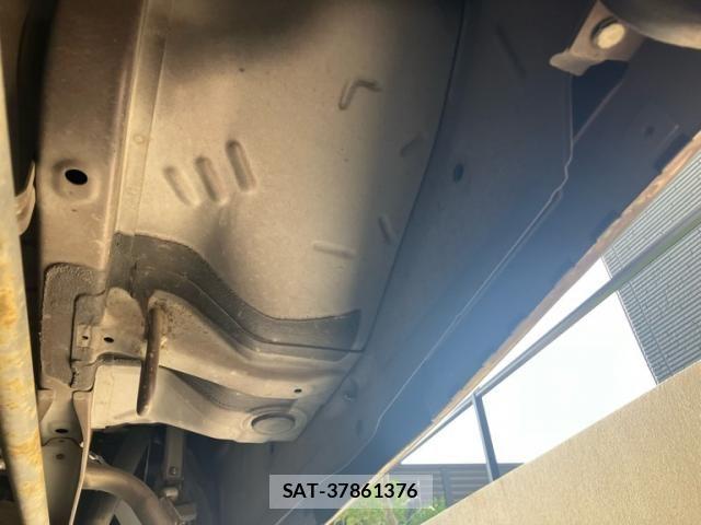 Nissan MOCO 2007-09 8413717-10
