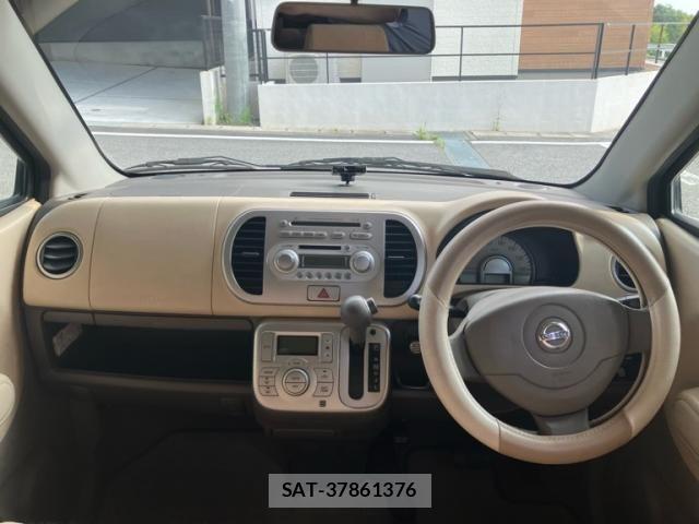 Nissan MOCO 2007-09 8413717-18