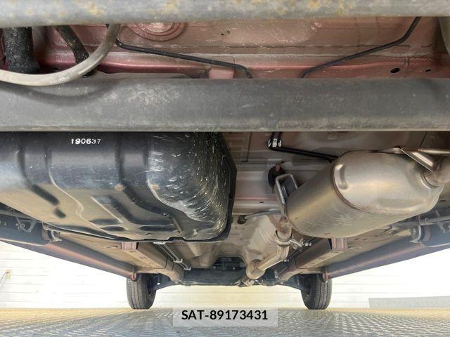 Nissan MOCO 2013-06 8438450-18