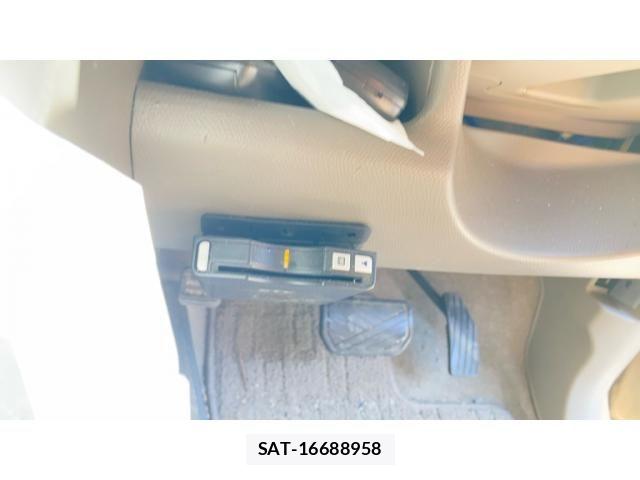 Nissan MOCO 2007-03 8457936-17