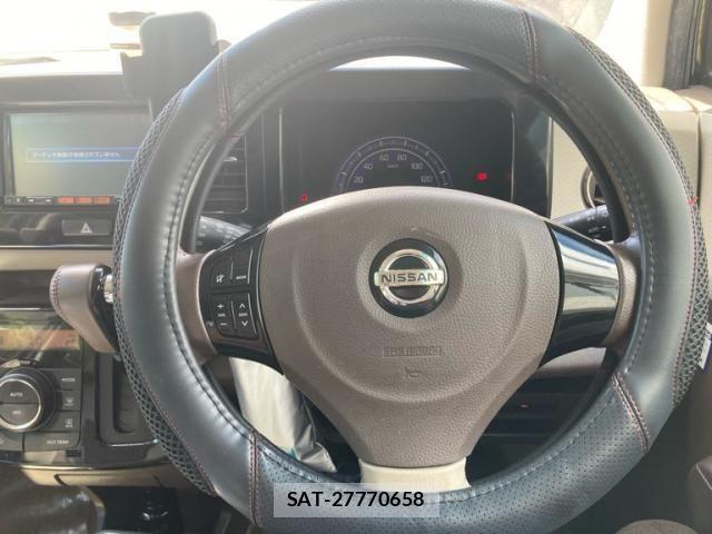 Nissan MOCO 2014-11 8525847-18
