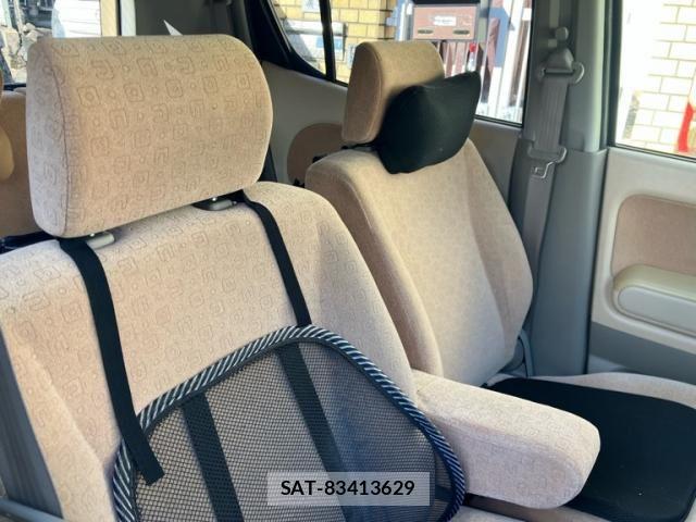 Nissan MOCO 2006-04 8525856-16