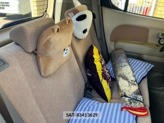 Nissan MOCO 2006-04 8525856-19
