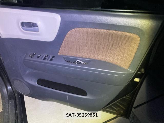 Nissan MOCO 2012-07 8525863-15