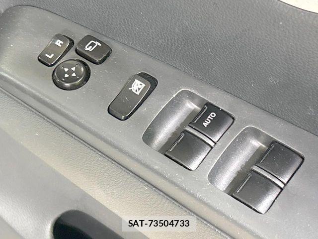 Nissan MOCO 2012-05 8525848-6