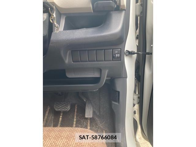 Nissan MOCO 2011-02 8562753-17
