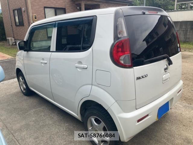 Nissan MOCO 2011-02 8562753-5