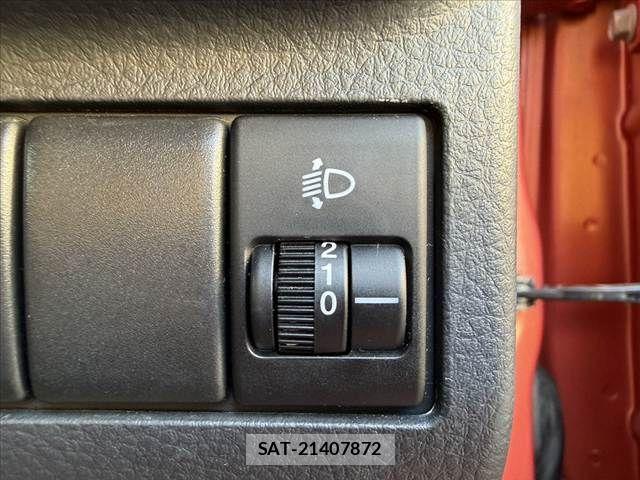 Nissan MOCO 2012-02 8627811-24